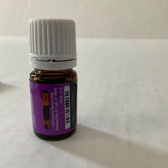 Young Living Essential Clary Sage New Sealed 5 ML - Picture 2 of 3